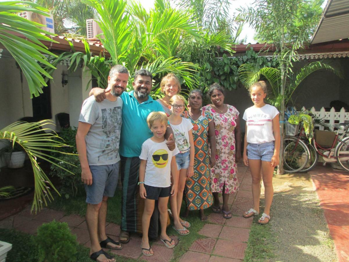 Uppuveli Beach House Trincomalee Exteriér fotografie